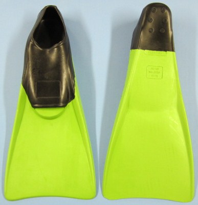Full Foot Flippers 13/15 - (USA sizing)